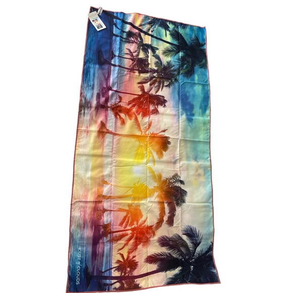 House of Clouds Beach Palm Trees Sand Free Microfiber Beach Towel - Picture 2 of 5